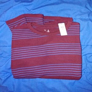 Gap long sleeve